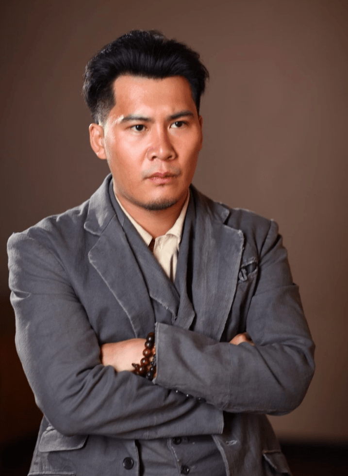 著名演员张世会:娶初恋女友为妻,如今儿子成了他们夫妻俩的骄傲_发展