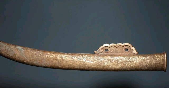 马未都有一把辽代玛瑙腰刀,刀鞘錾刻凤纹,真实价值不得而知_工艺_能力