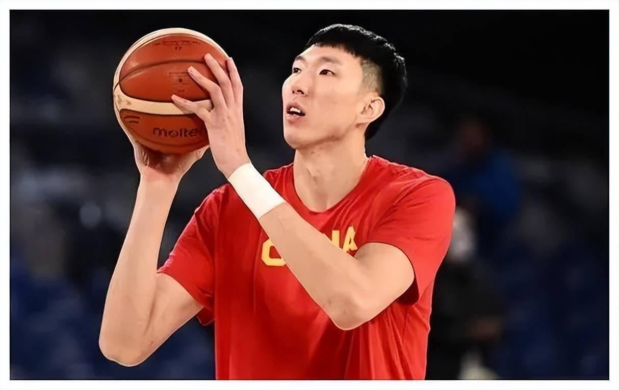 周琦:精湛表现不仅在攻防两端都有所体现,更为广东队注入战斗力_球员