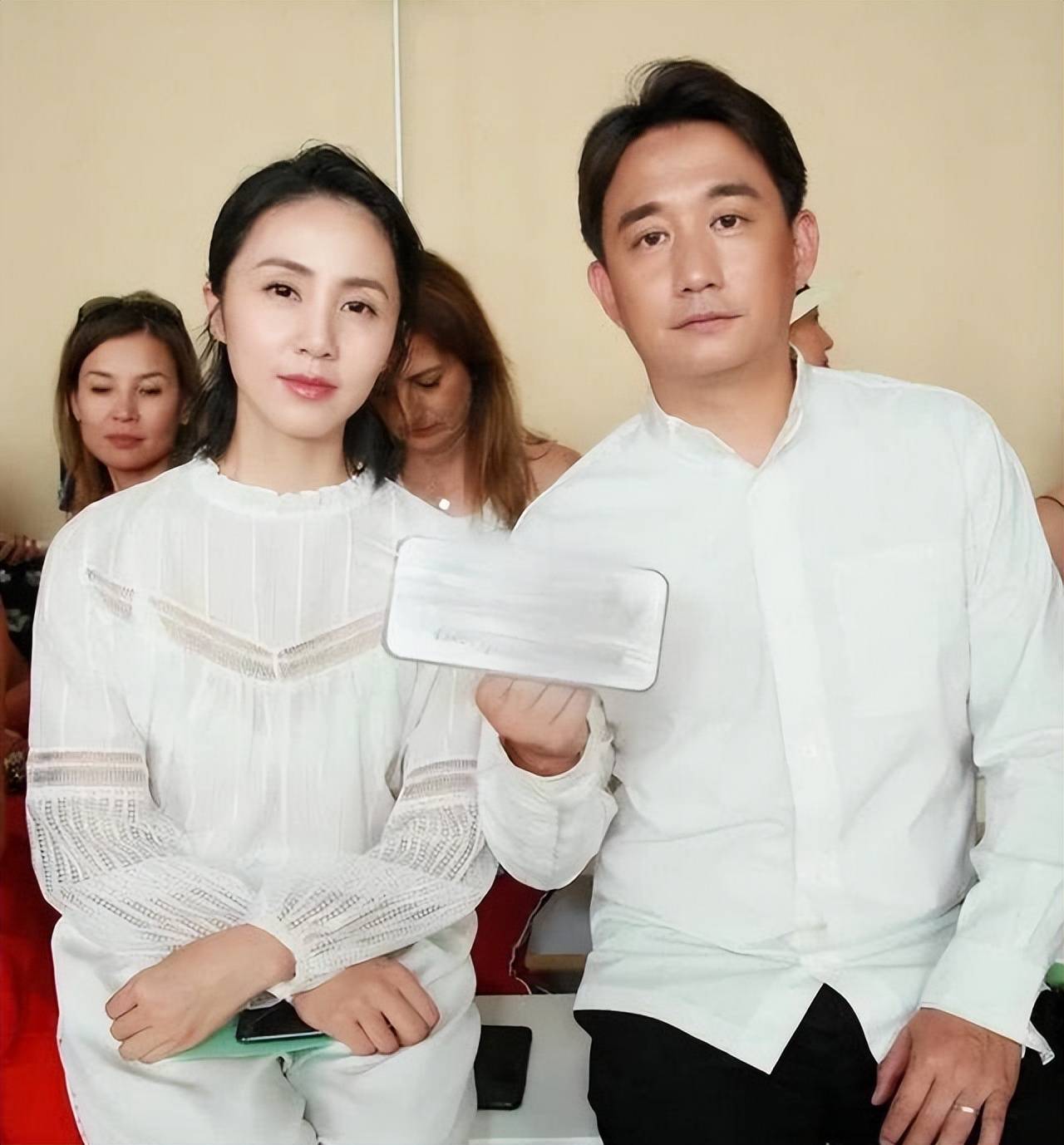 黄磊:娶学生孙莉,如今女儿成他的骄傲,儿子让他苦恼_表演_事业_电影