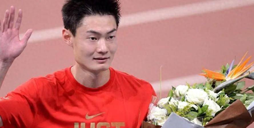 张培萌:曾比苏炳添跑得快,现成了家暴男,殴打妻子