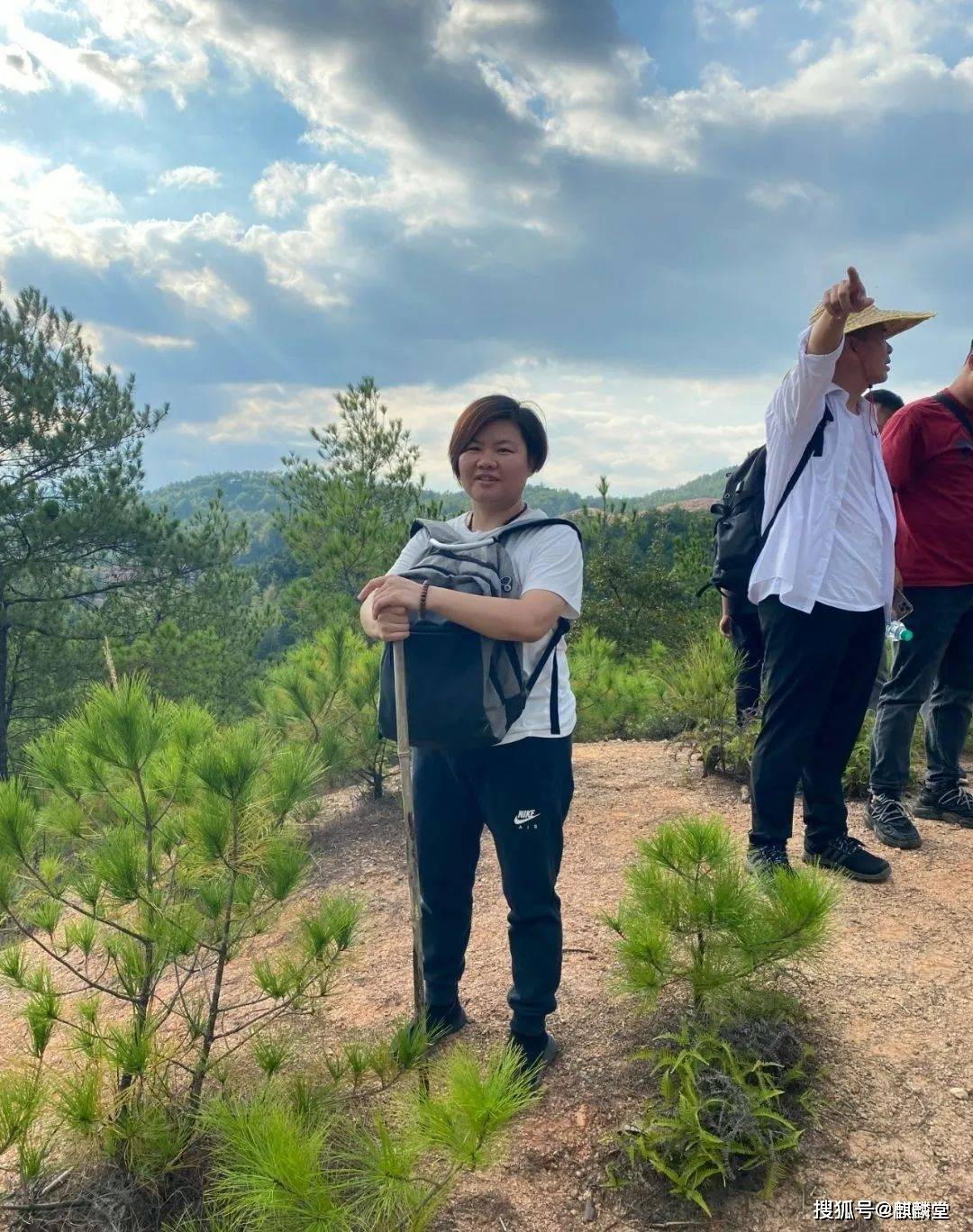 明永樂八年,以建明十三陵之長陵有功,被封為欽天監靈臺博士.