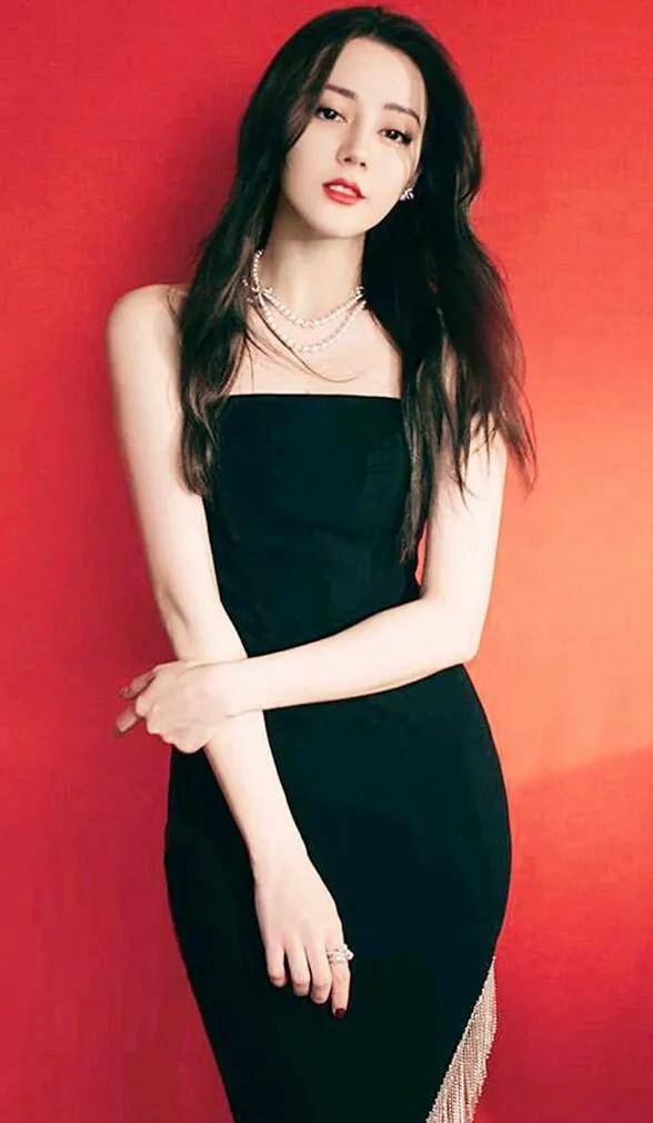 张天爱 迪丽热巴 你们觉得谁最好看_鱼尾_美人鱼_气质