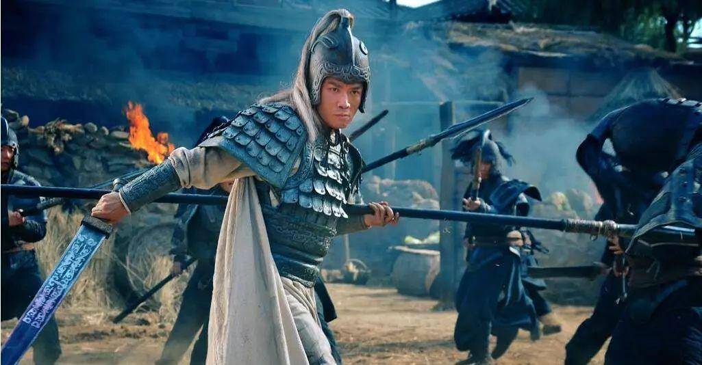 数次降曹又叛曹,差一点要了曹操的命,却被赵云杀死_张绣_吕布_童渊