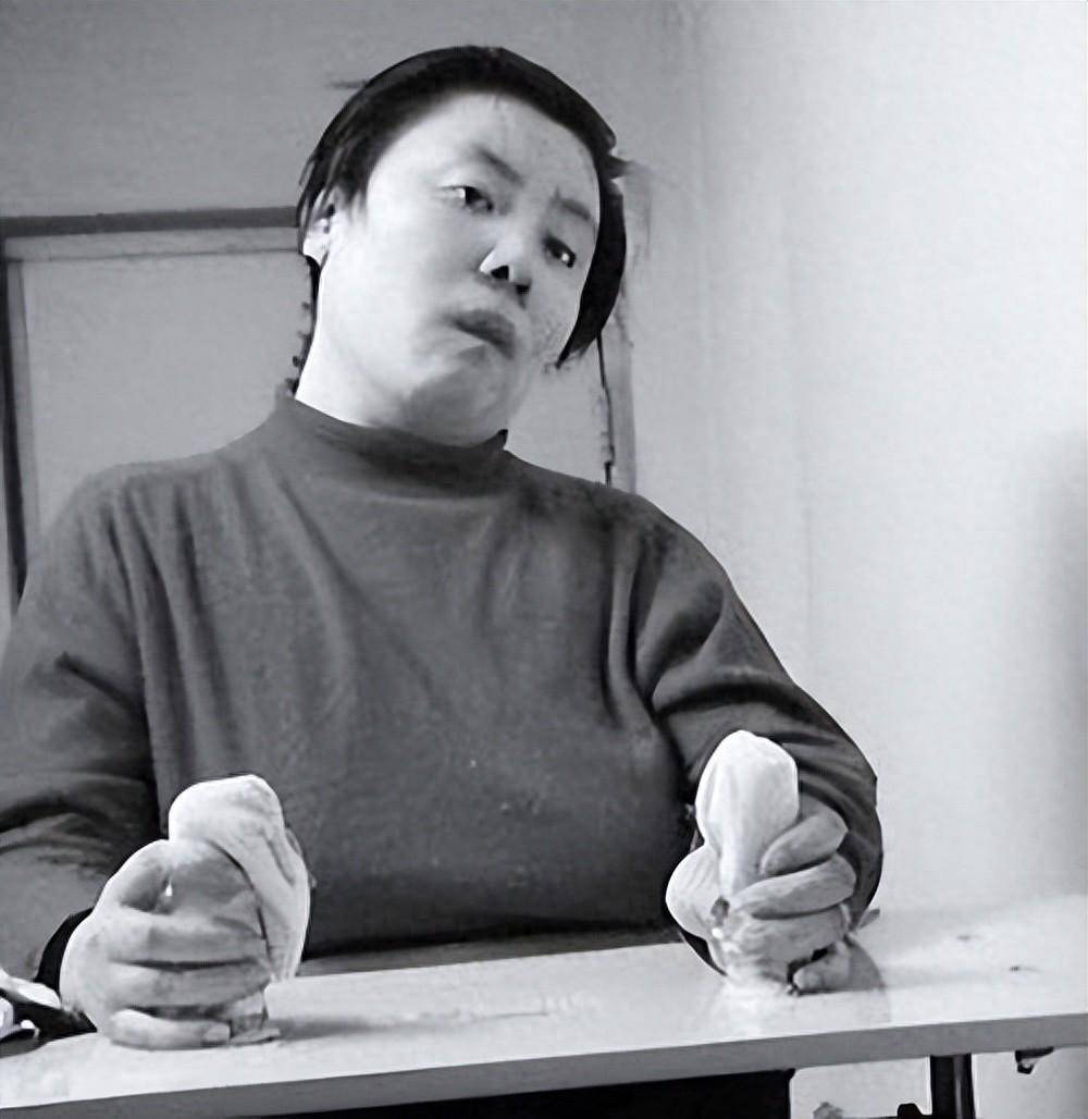 50岁"清华女神"朱令现已病危,真凶虽被锁定,奈何至今无法结案_进行