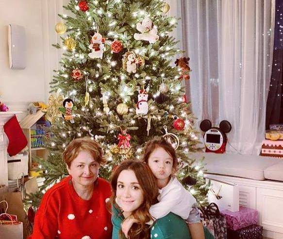 曾经乌克兰艺体冠军,为爱放弃国籍嫁到中国,37岁生二胎仍似少女_瑞莎