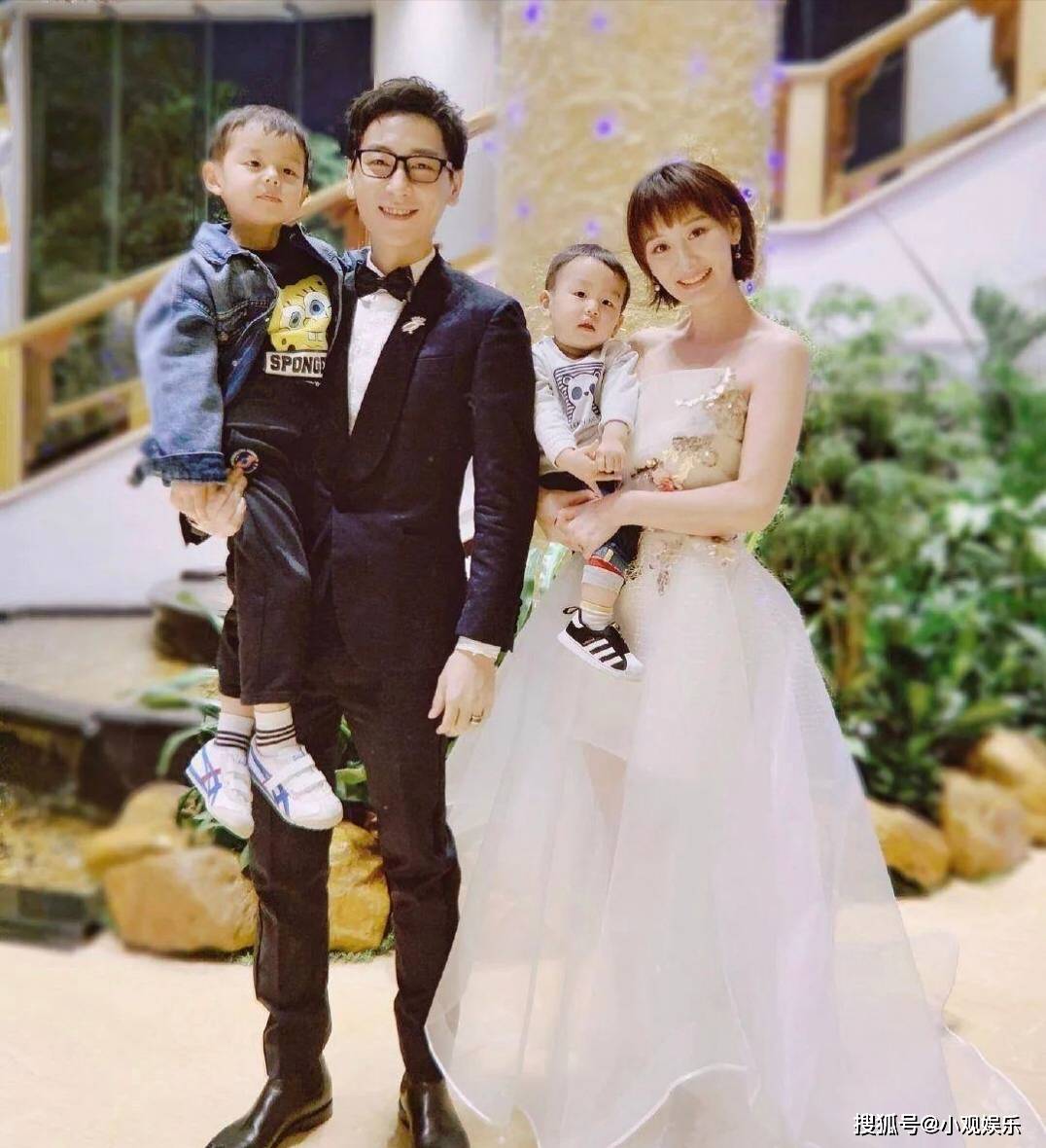 恩爱20年,生两个儿子,越活越年轻_李好_郭晓敏_事业