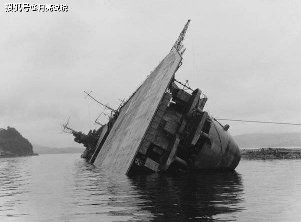 在衝突初期,日本海軍取得了顯著成功,對珍珠港,關島,威克島和菲律賓