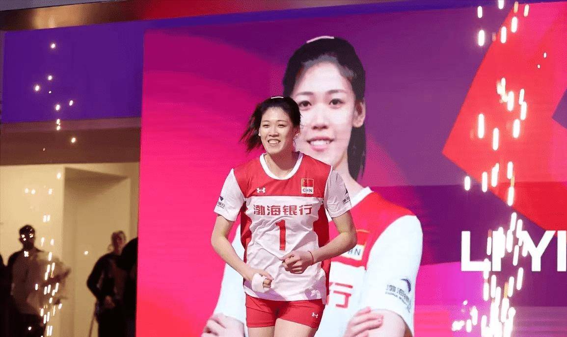 女排李盈莹被防得哑火了,网友:同朱婷差距明显_天津女排_比赛_中国