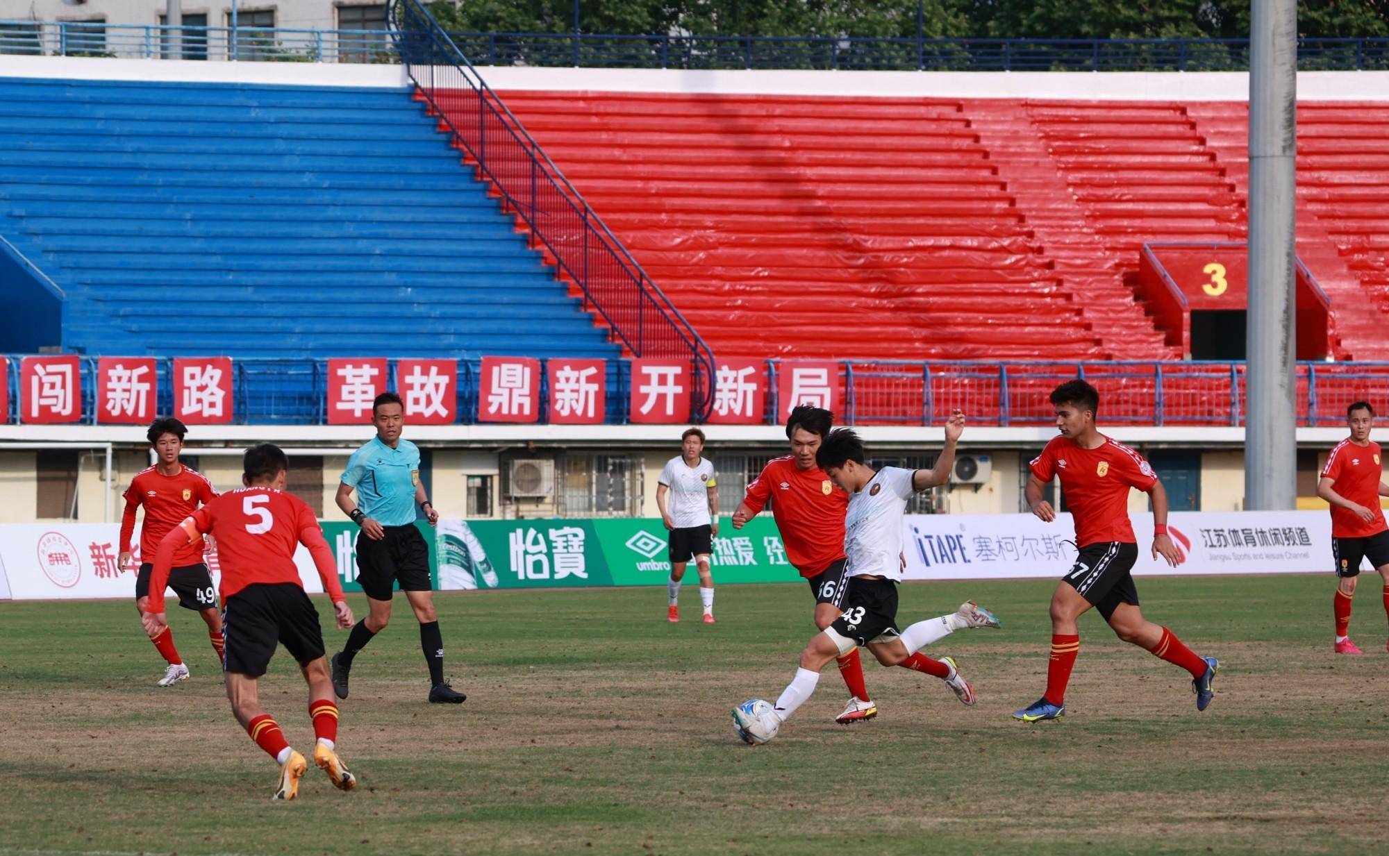 空军鼎新基地图片