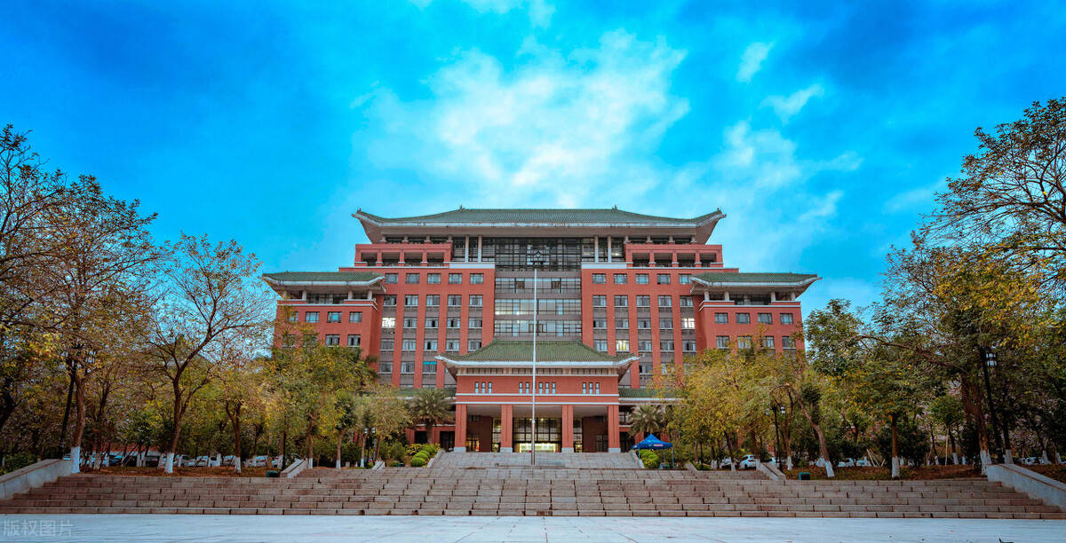 数学第257,2023广西民族师范学院最好学科排名,工商管理第331