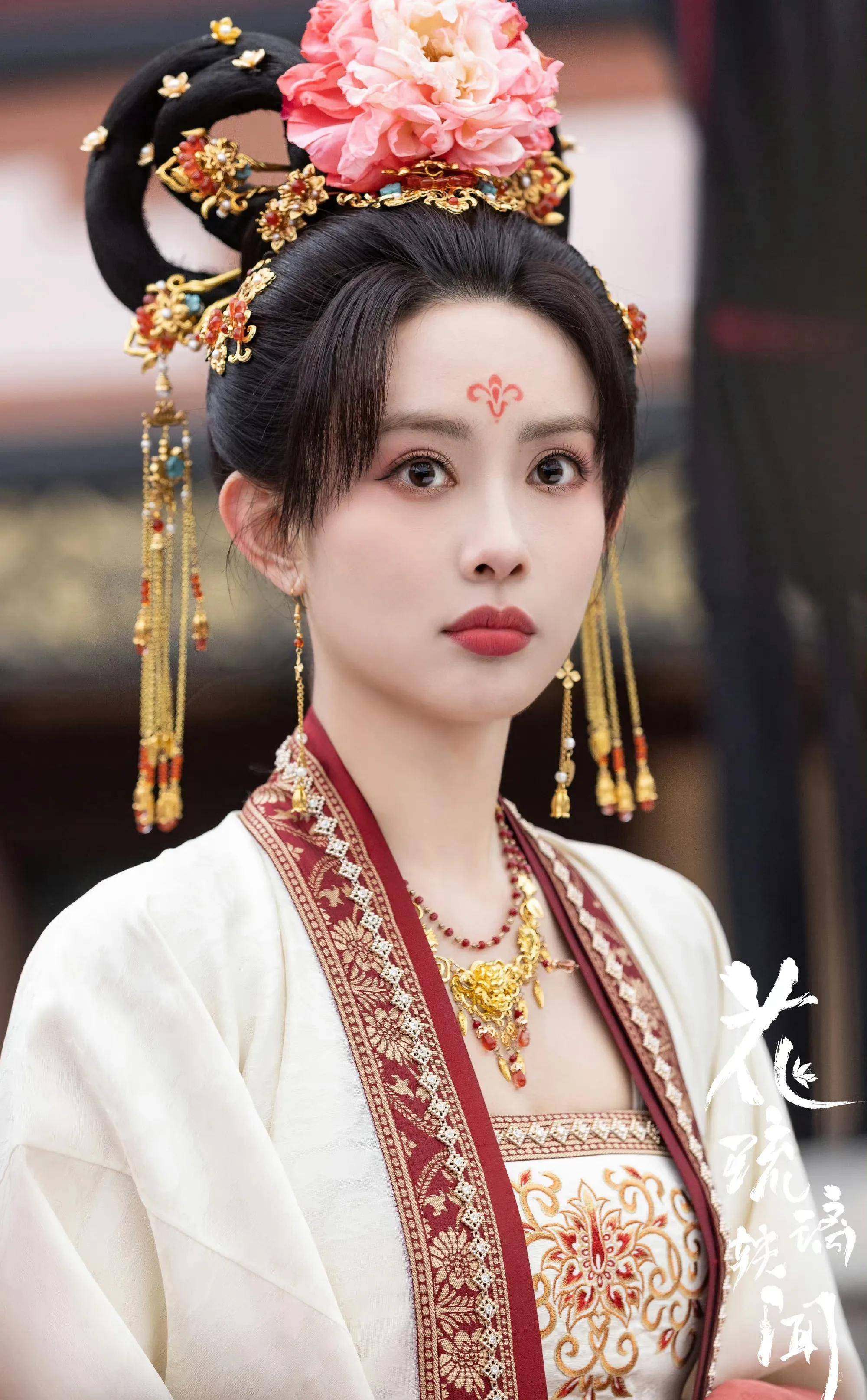 孟子义的新剧,绝对让你认不出她曾是《陈情令》中的"温情"_对外_琉璃