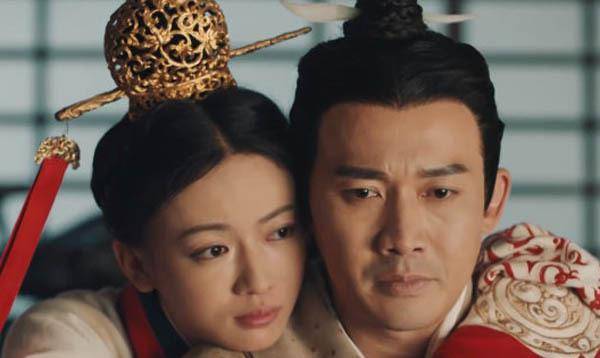 她是嬴政的母亲赵姬,而且她可不止三角恋_吕不韦_异人_因为