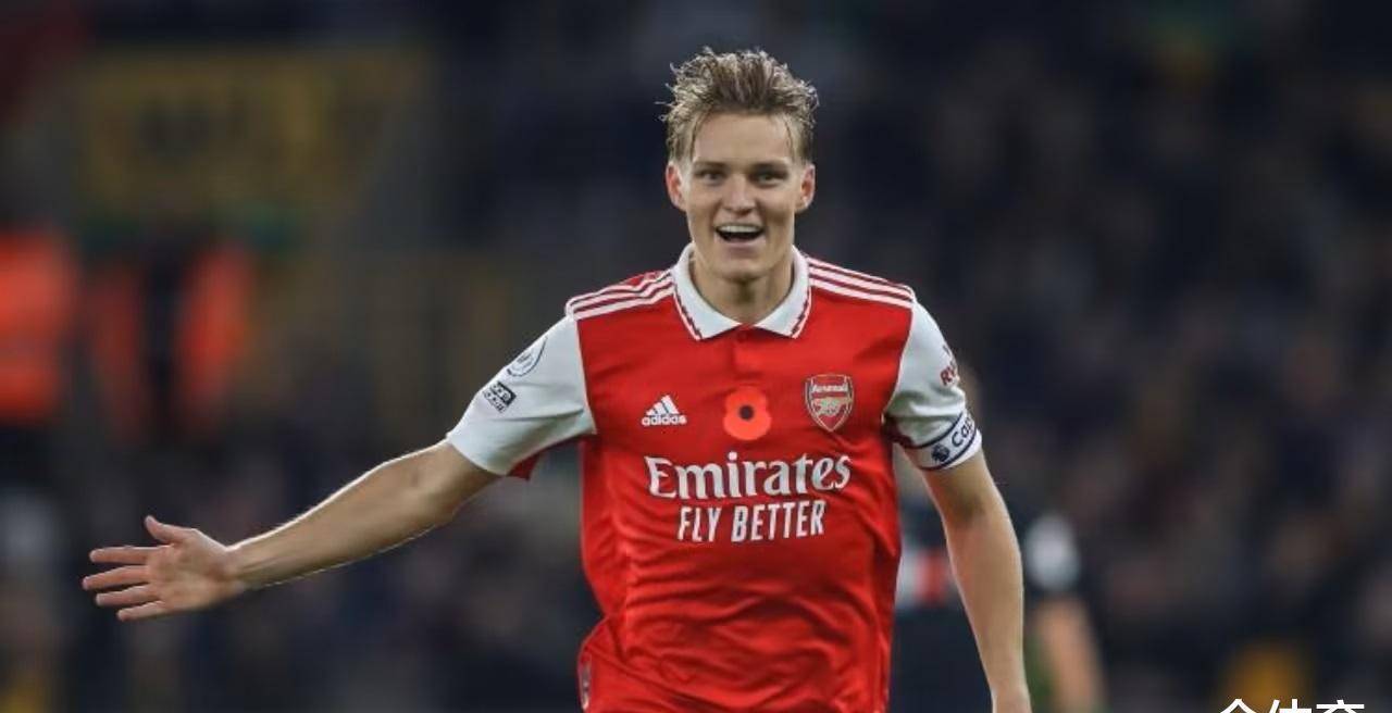 英超阿森纳2-0布莱顿:哈弗茨踢疯了,2分优势力压利