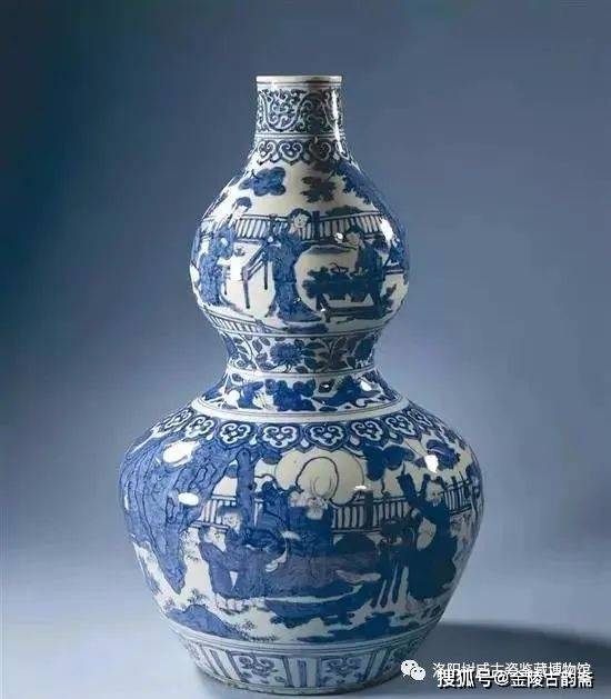 中国 七官青磁 刻花文 手鉢 時代箱 V R8478 蔵出/明治期旧家初荷/中国古玩景徳鎮青花蘭唐草文八角火鉢/