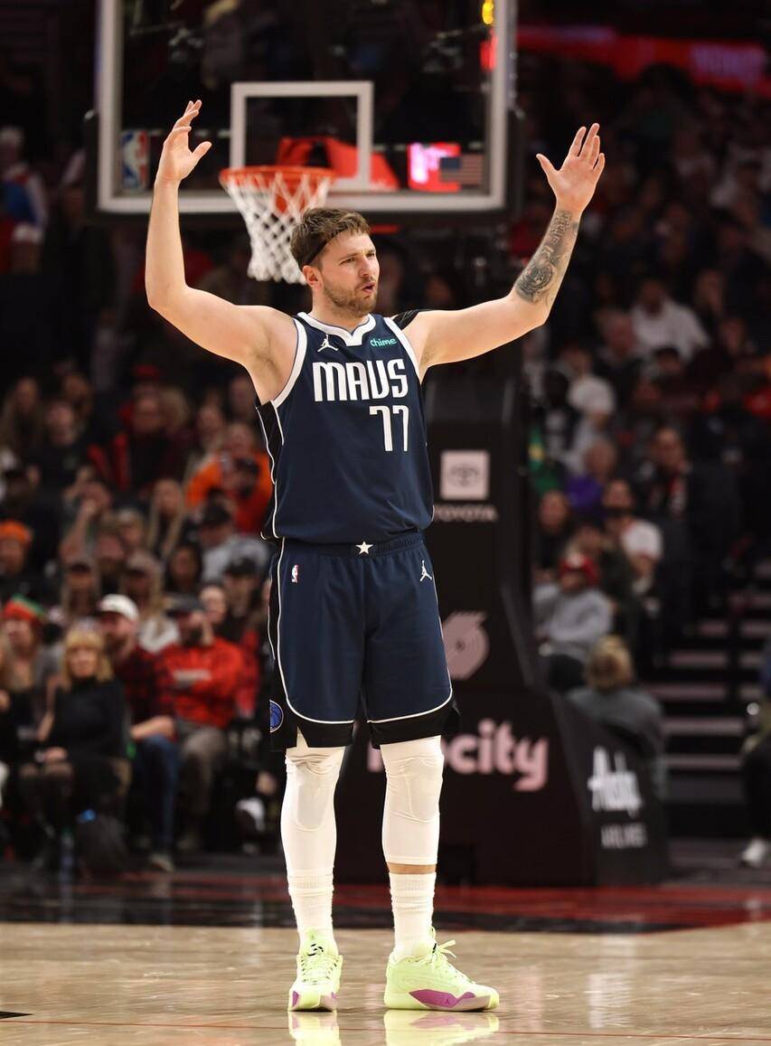 连续10场30 ,超诺维茨基_独行侠_比赛_历史性