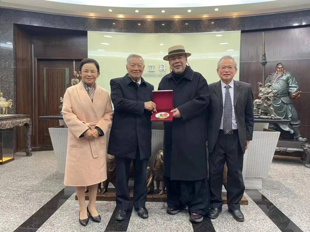 "华人神探"李昌钰博士到访广州华立学院开讲!_大学_董事长_学科