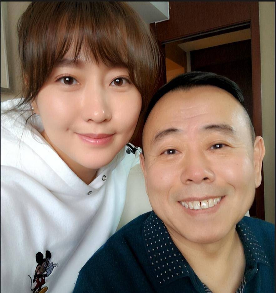 富豪石磊:潘长江是我岳父,无论潘阳红不红,她都是我的财政管家_女儿