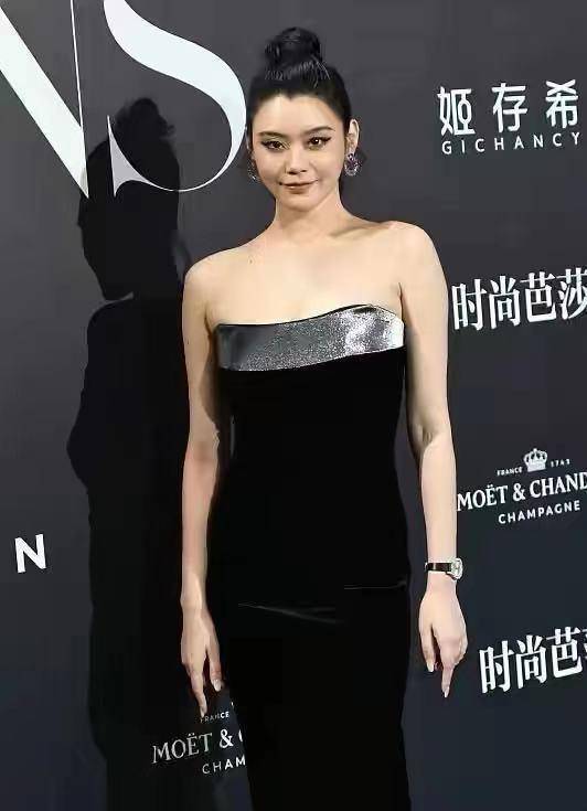 奚梦瑶胖到认不出来!