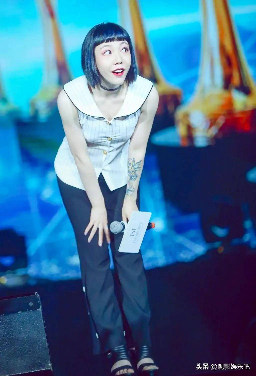开演唱会门票全卖光,如今怎么样了_吴莫愁_明星_视野