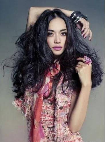 大嘴美女姚晨,笑得激情,张扬而又无所顾忌,简直是肆无忌惮_气质_笑容