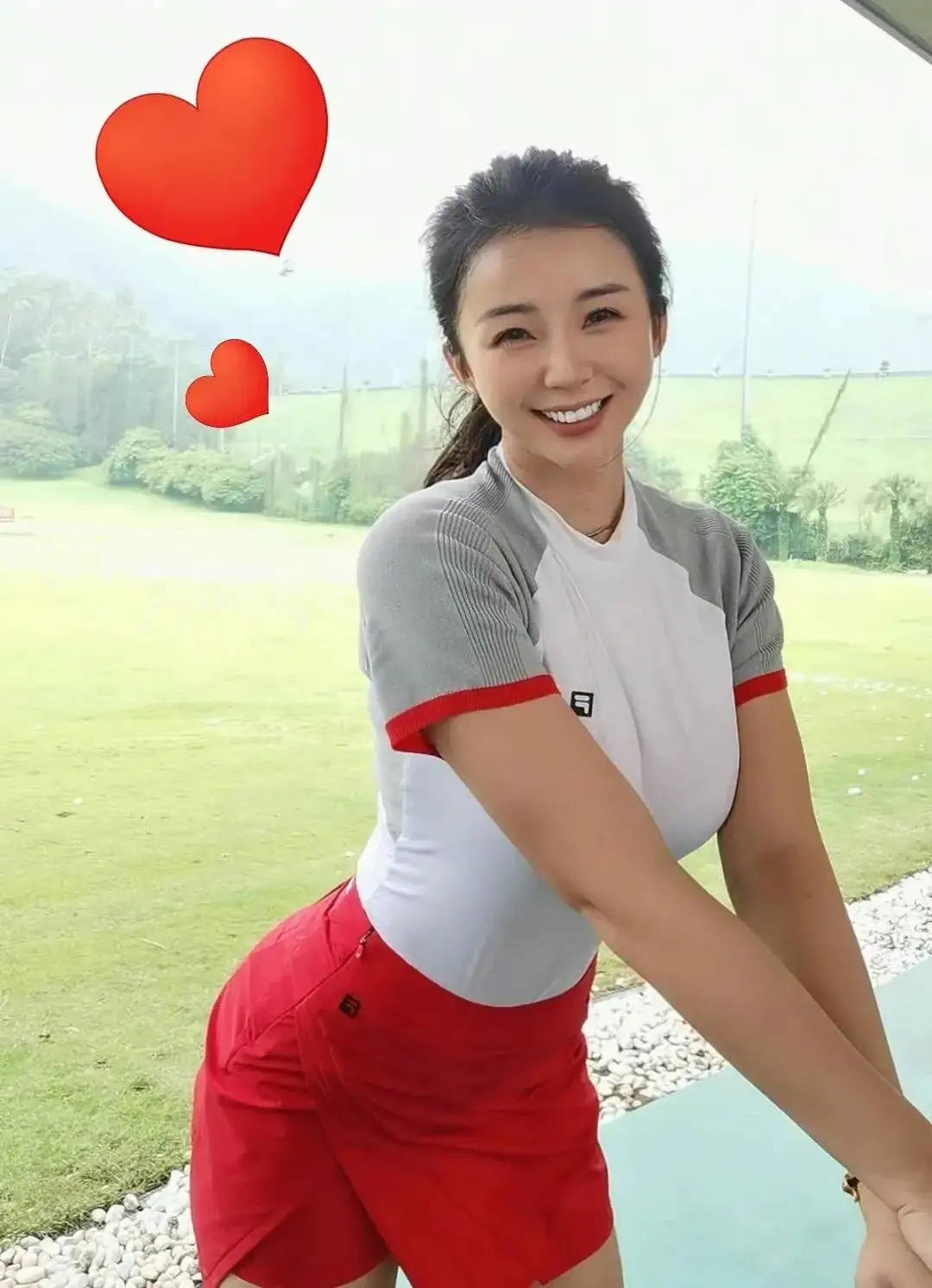 曾经的篮球女神,逐渐静雨化_张曼源_节目_观点