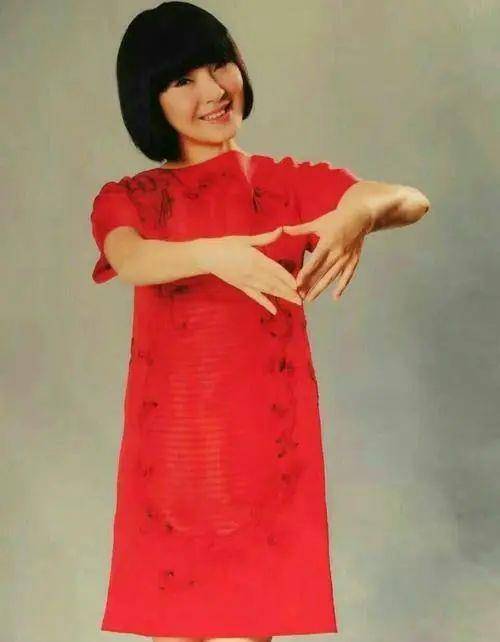 陈红近况曝光,容貌已大变,前夫曾为女主播花费近千万_李军_事业_春晚