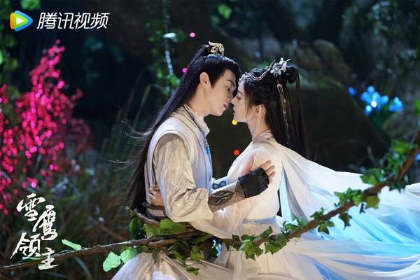 微博《雪鹰领主》《雪鹰领主》原著小说很热门,主演许凯和古力娜扎