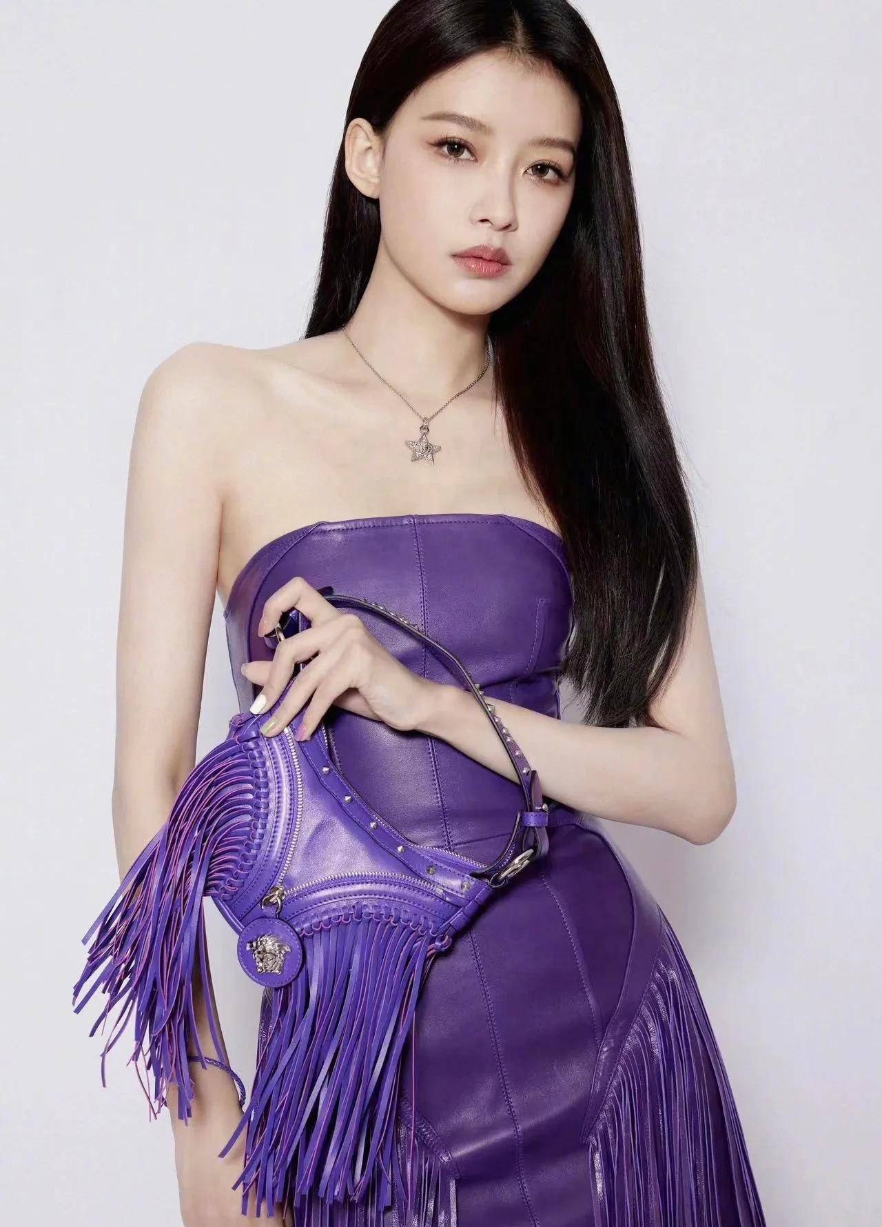 孙怡时尚大片-紫色流苏抹身材裙 身材曲线尽显_设计_身高_留言