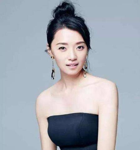 《亮剑》再回首,高喊"老李,开炮"的秀芹,戏外是个美人坯子_李幼斌