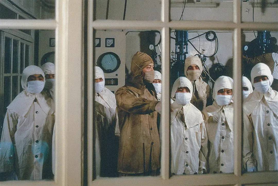 香港r级电影《黑太阳 731》:日本关东军的细菌战与人体试验