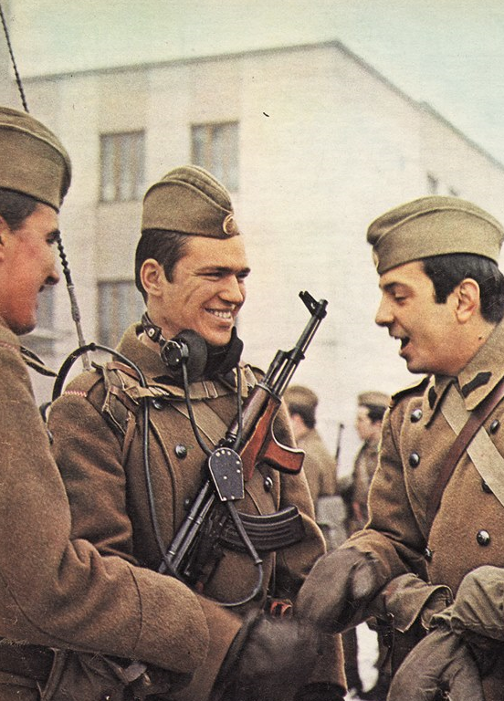冷战时期,罗马尼亚的军服