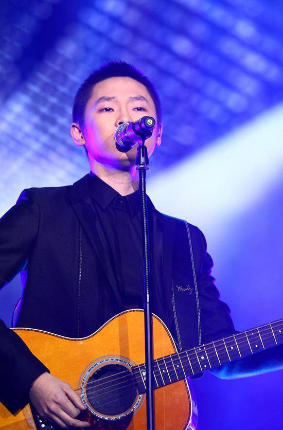 娱乐圈消失的明星现状,有的却成为国际品牌的主理人_梁博_工作_专注于