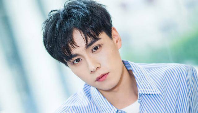 黄子韬发展一般?胡一天热度下降?威神v处境差?谢依霖生二胎?