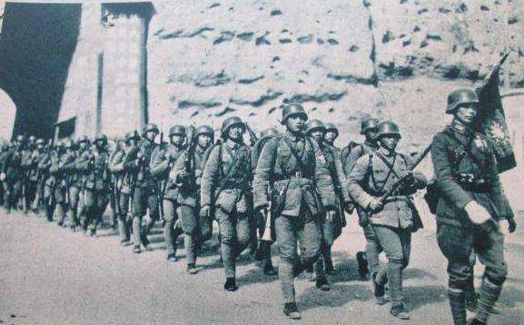 沙家店战役中,整编36师虽损兵6千,但仍有2万余兵力_钟松_胡宗南_部队