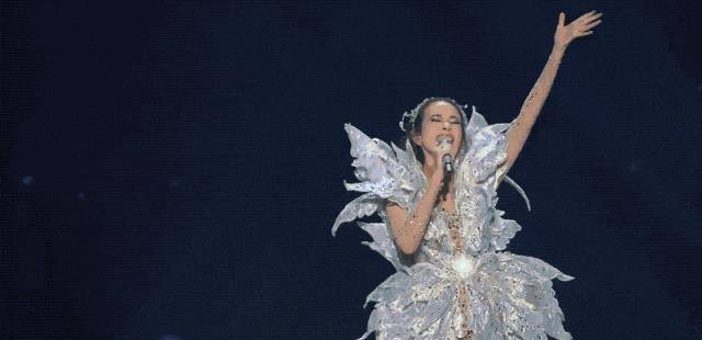 入行30年,莫文蔚公开绝版写真:性感又前卫_艺术_梁咏琪_生活