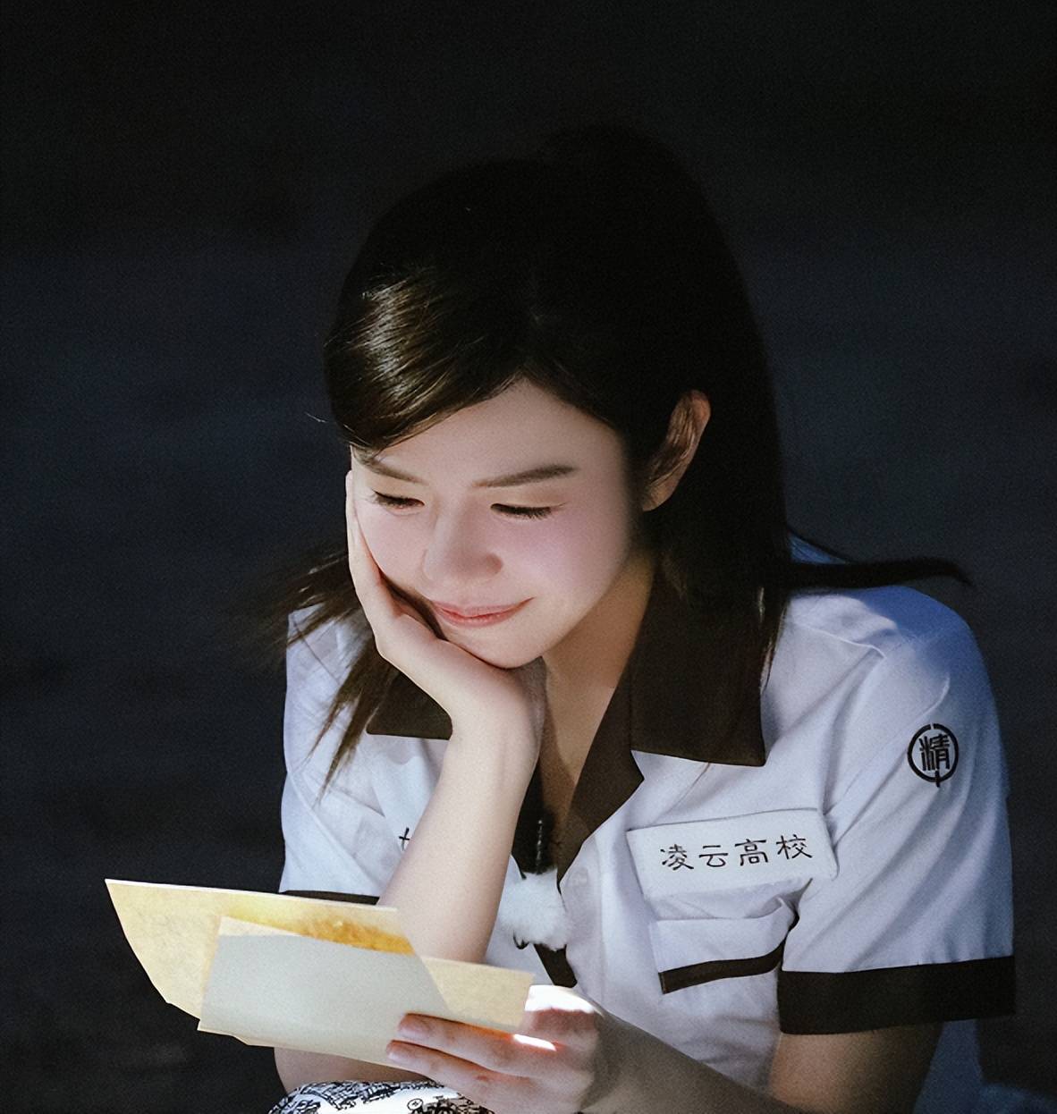 陈妍希兑现承诺瘦十公斤,近照v脸明显颜值重回巅峰_女神_网络_身材