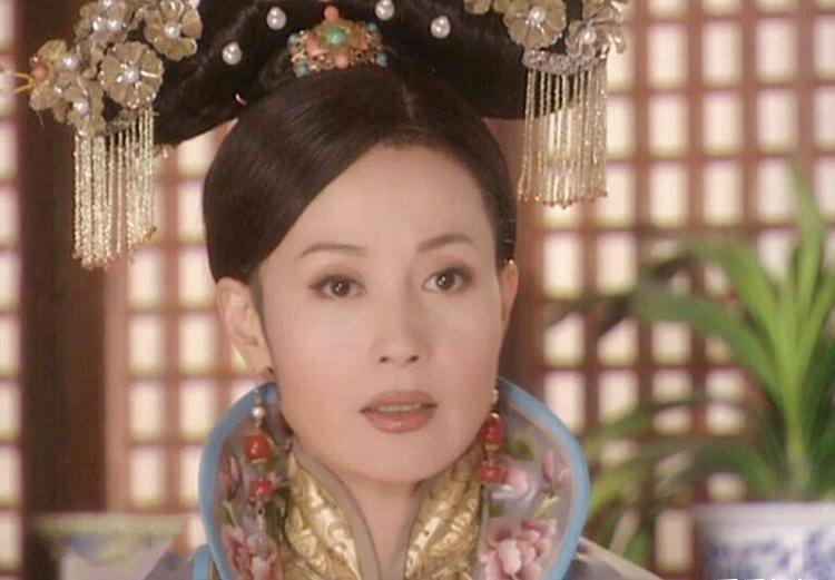 小三上位19年未孕被弃,如今65岁依旧单身_邬倩倩_尤小刚_因为