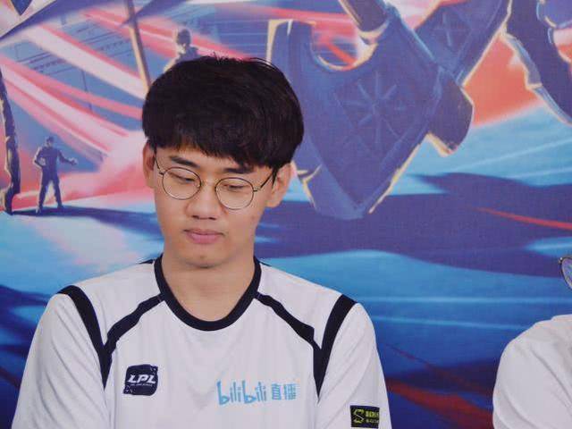 kuro当职业选手不后悔如果可以重新选一次不会在选择职业选手