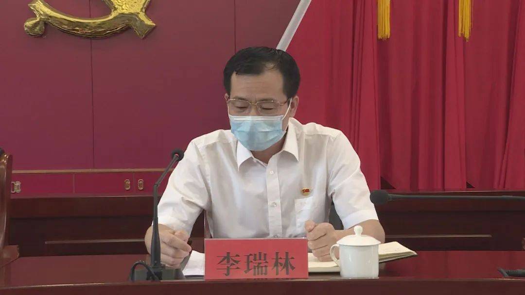 头条创建文明县城人人有责吴丁顺县长强调三点意见