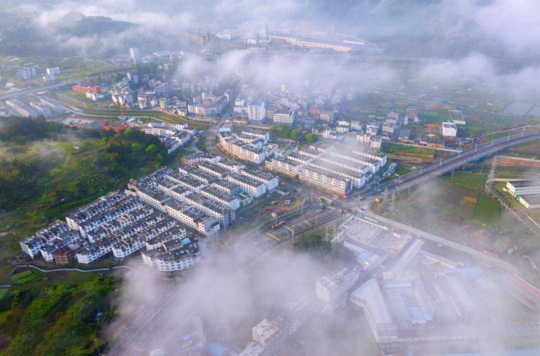 山城遍开幸福花携手共筑小康梦柘荣县产业扶贫侧记