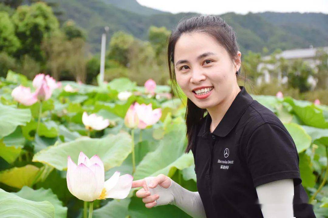 前线故事黄美琴爱笑的姑娘运气都不会太差