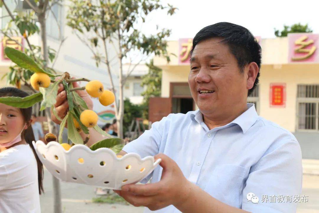 品尝美味的同时品读相关诗句······作者赵亮来源 界首教育发布