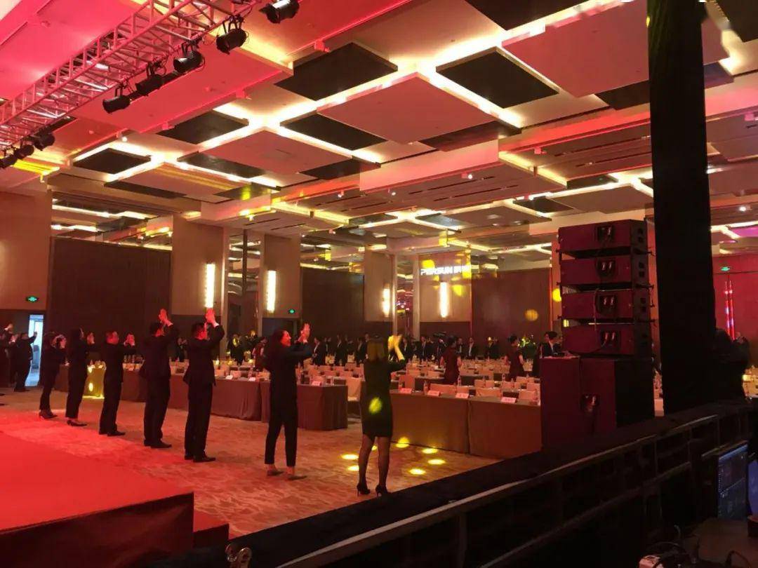 五险一金,各种补贴福利,还有春节12-15天带薪假期!青岛今鹏翔在招聘