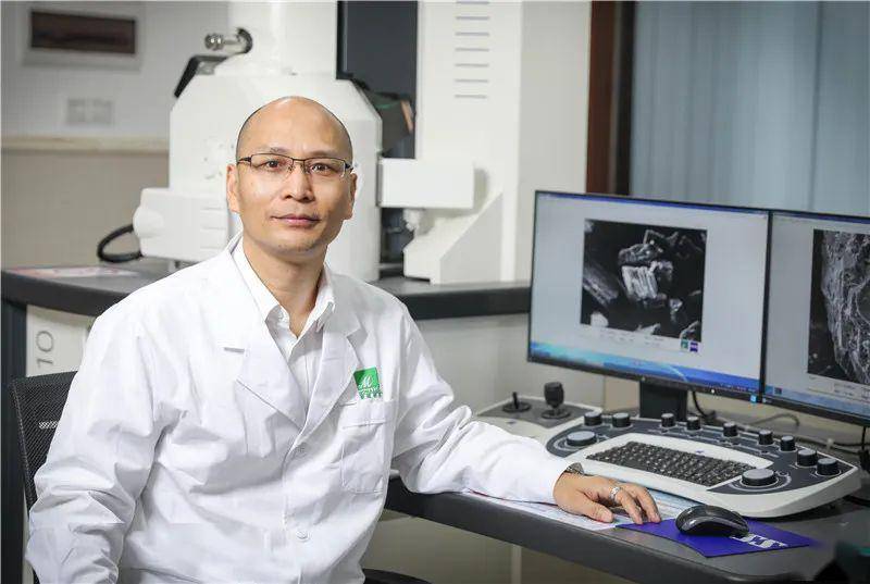 实干锐意进取谢志军引领陶瓷行业绿色制造的先行者