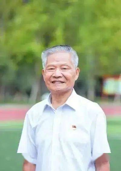 来自监利的她荣膺这项荣誉称号