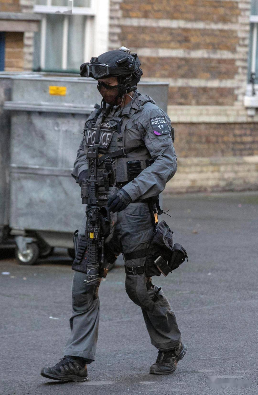 英国特警ctsfo图片