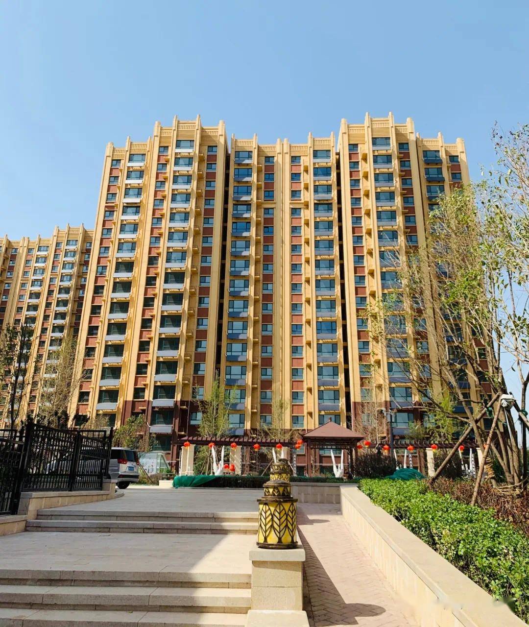 德兴城上城风景美如画,美丽小区我的家!