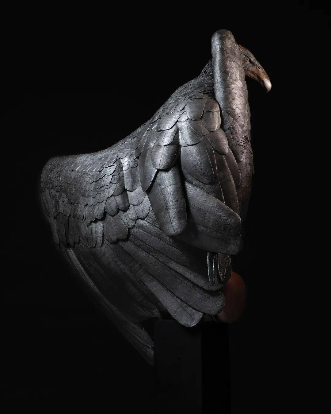 力量与气魄adammatano动物雕塑