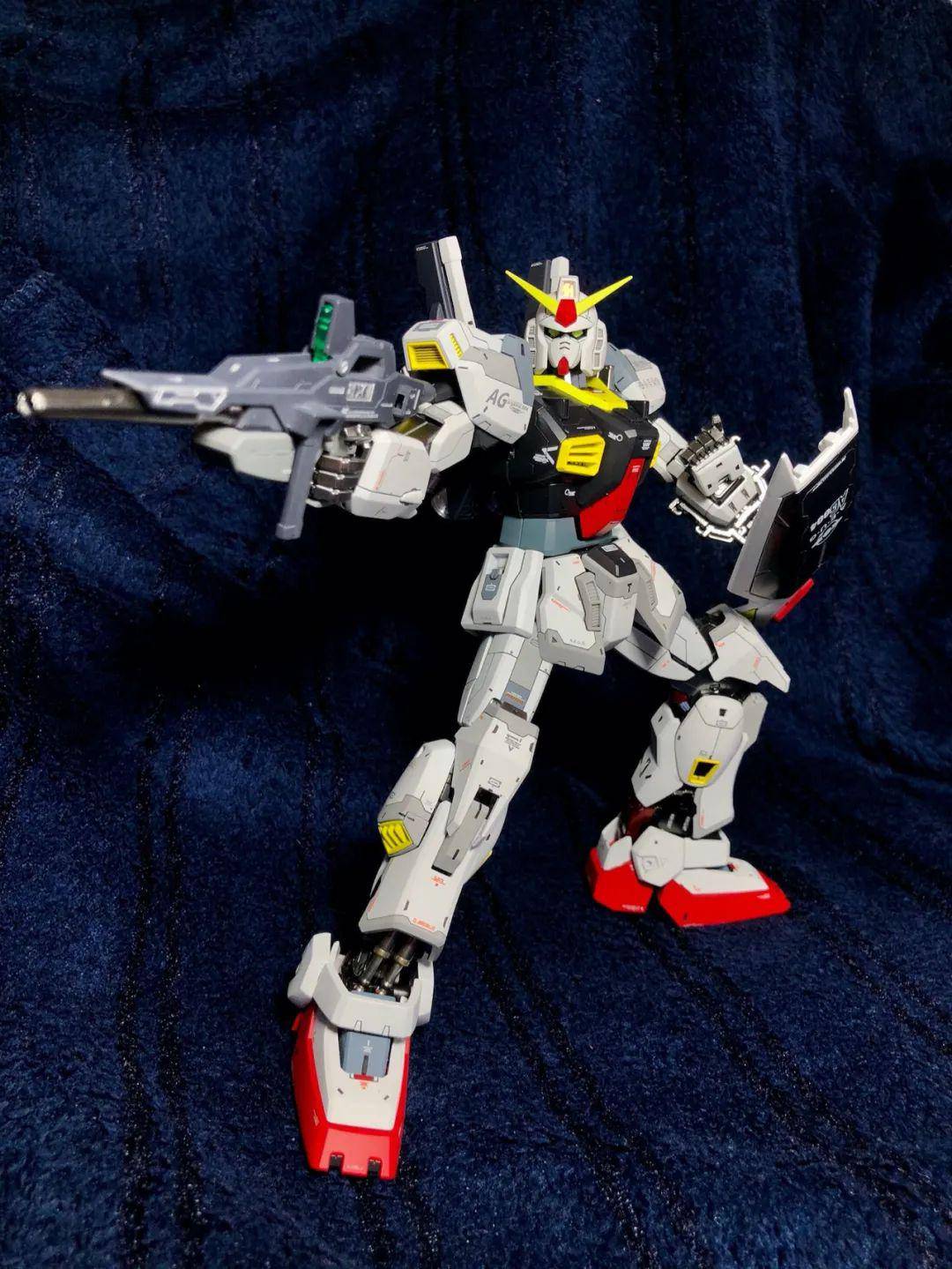 颜色表打底:郡士1000灰补,究极nb灰补,究极底漆黑,匠域超级白骨架